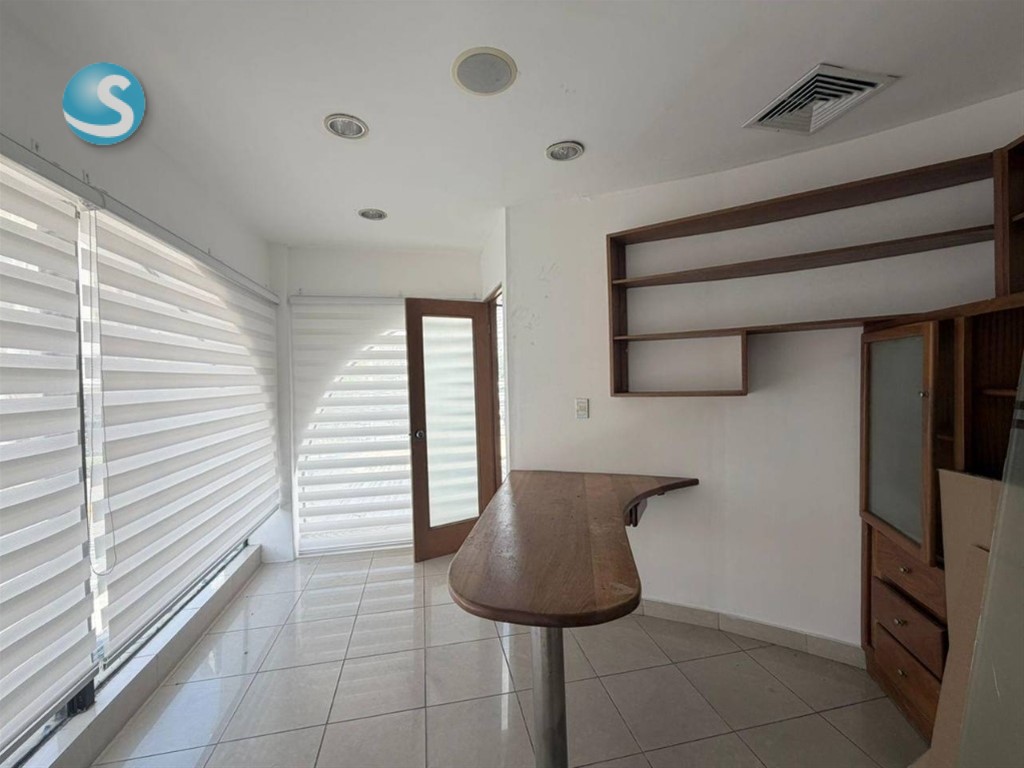 Local comercial de 120 m² en venta en Ensanche Naco en República Dominicana