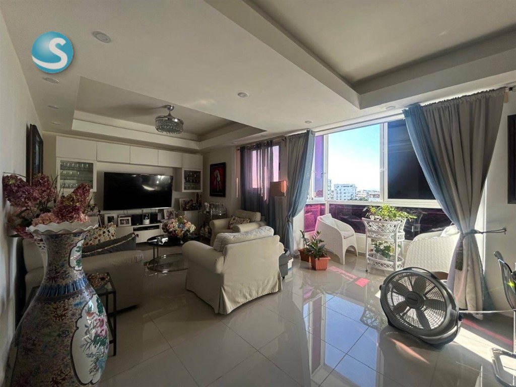 Apartamento en venta en Renacimiento, 177 m² en República Dominicana