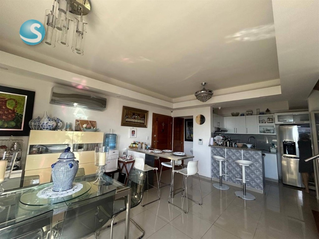 Apartamento en venta en Renacimiento, 177 m² en República Dominicana