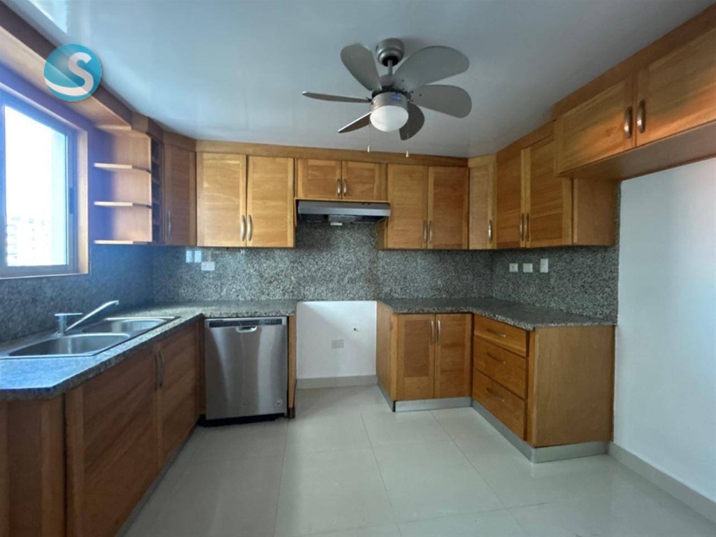 Apartamento en venta en exclusivo sector de Ensanche Naco en República Dominicana
