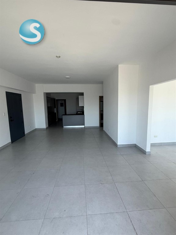 Apartamento en Venta en Piso Alto con Vista al Mar, Naco en República Dominicana
