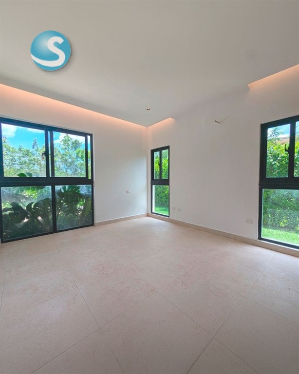 Villa moderna en venta en Playa Nueva Romana en República Dominicana