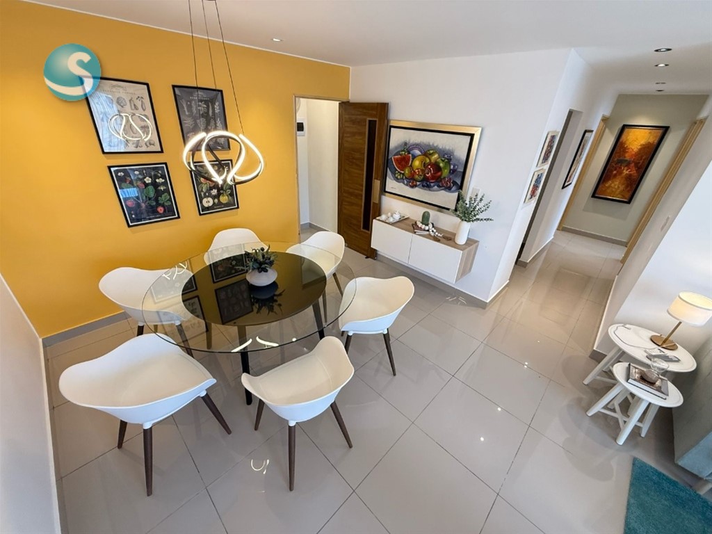 Apartamento en venta en Av. Jacobo Majluta en República Dominicana