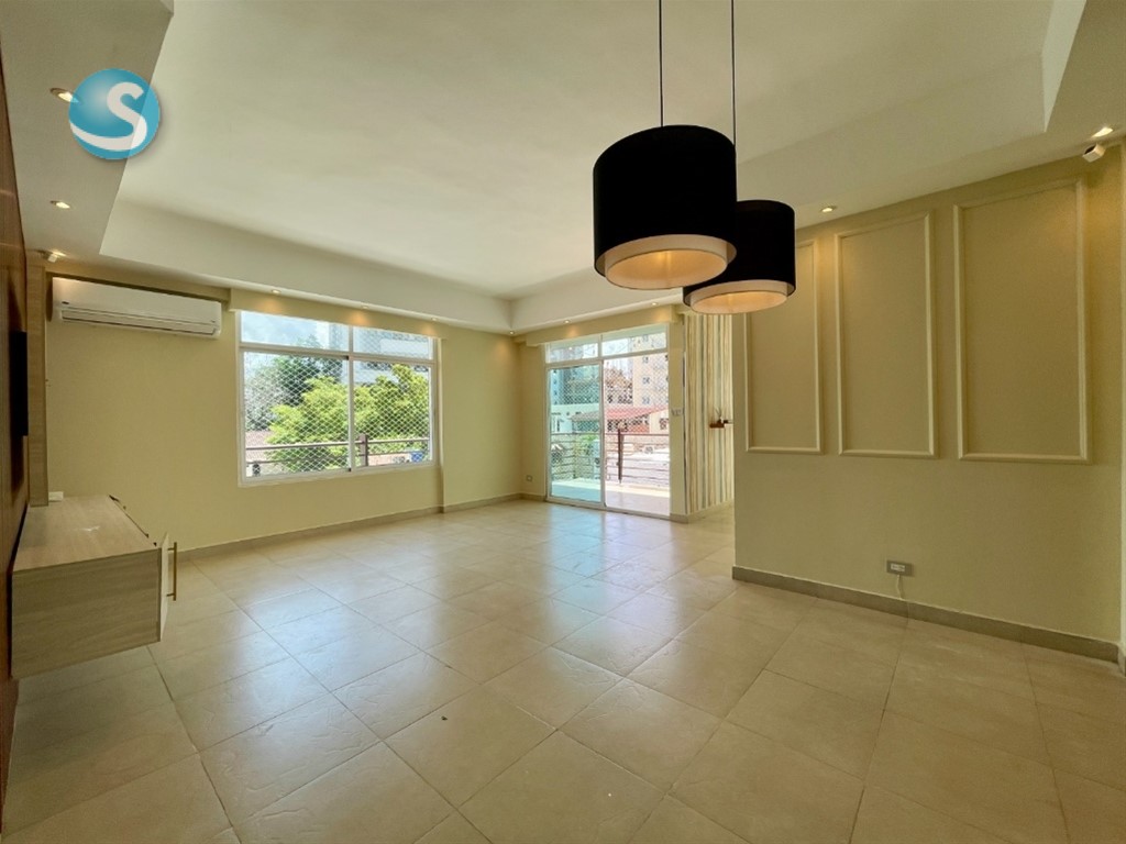 Apartamento en venta de 175 m² en Serrallés en República Dominicana