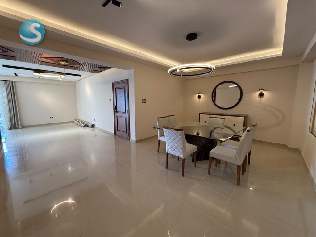 Apartamento en venta de 3 habitaciones en Los Cacicazgos en República Dominicana