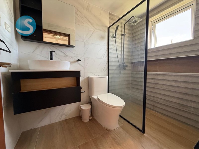 Apartamento en venta de 3 habitaciones en Los Cacicazgos en República Dominicana