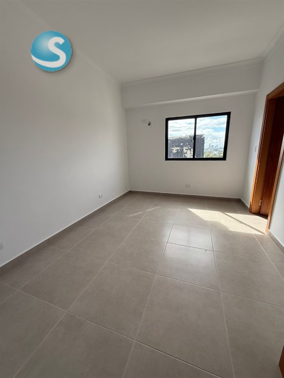 Apartamento en venta en Zona Universitaria, 145 m² en República Dominicana