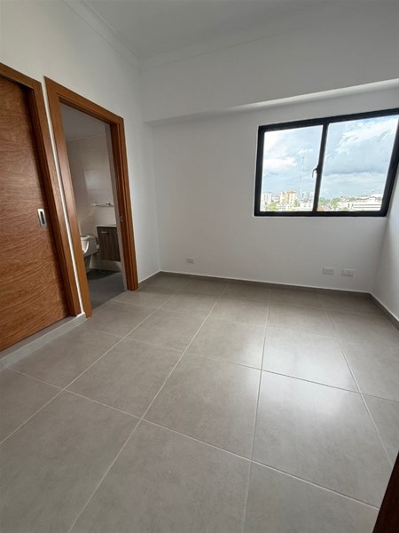 Apartamento en venta en Zona Universitaria, 145 m² en República Dominicana