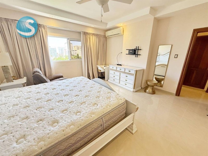 Apartamento en venta de 203m² en Los Cacicazgos en República Dominicana