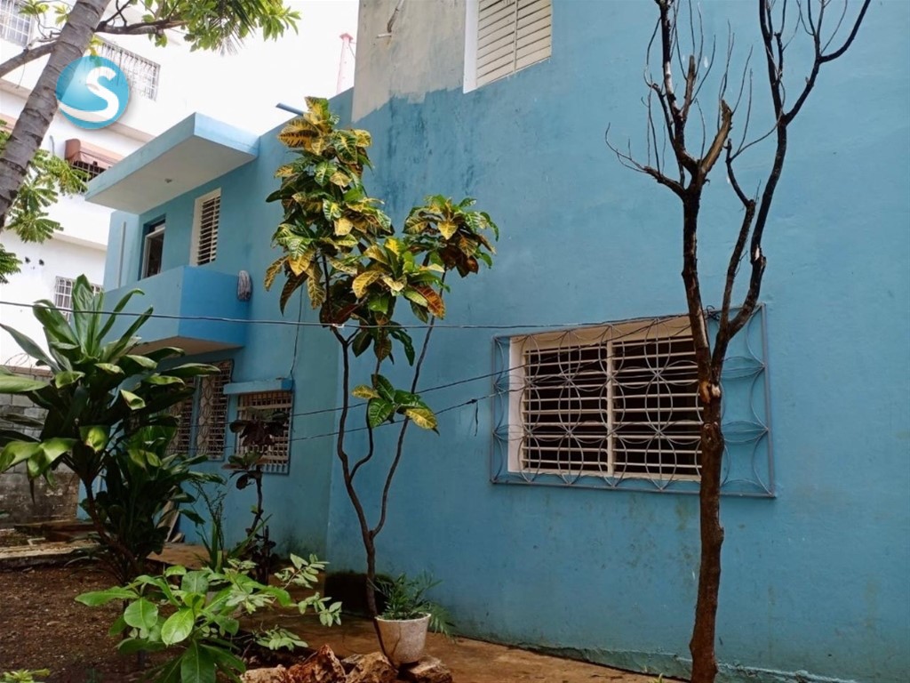 Local Comercial en Venta sobre Avenida 27 de Febrero en República Dominicana