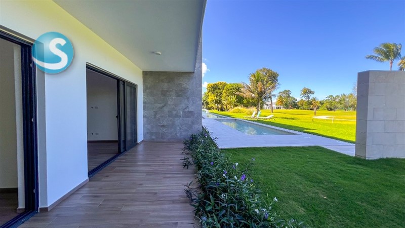 Apartamento en venta frente al campo de golf en Cocotal en República Dominicana