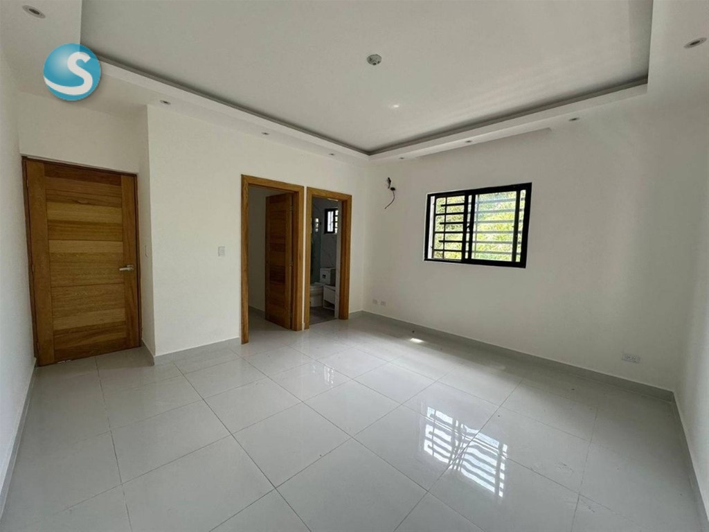 Apartamento en primer piso con patio en Corales del Sur en República Dominicana