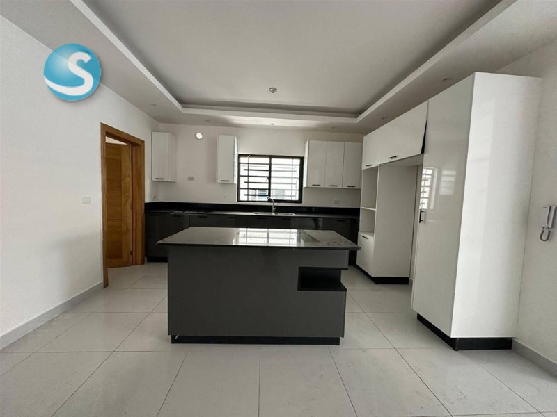 Apartamento en primer piso con patio en Corales del Sur en República Dominicana