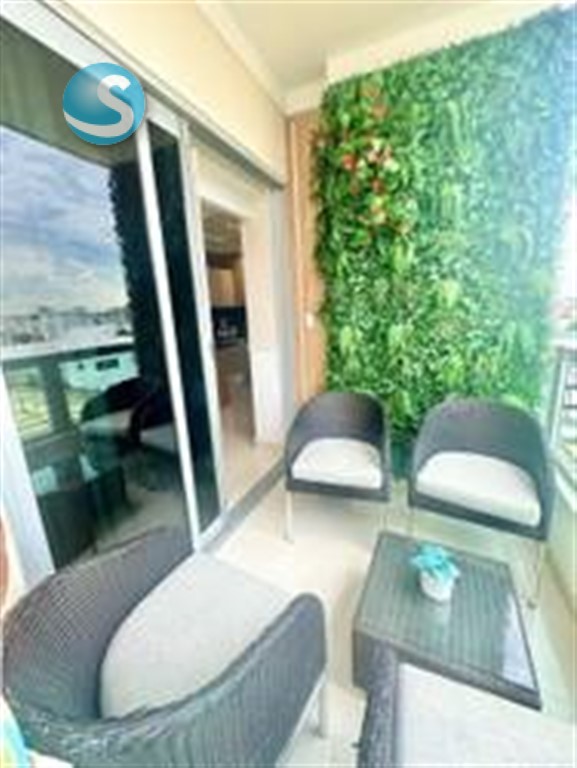 Apartamento Amueblado en Venta en Renacimiento Piso 8 en República Dominicana