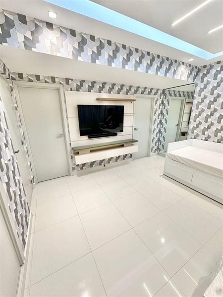 Apartamento Amueblado en Venta en Renacimiento Piso 8 en República Dominicana