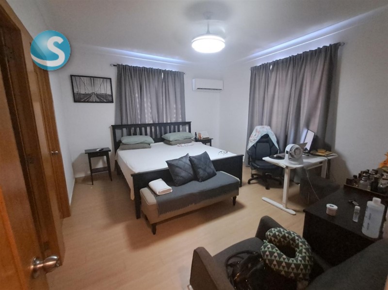 Apartamento en venta en El Condado, 154 m², balcón y parqueos en República Dominicana