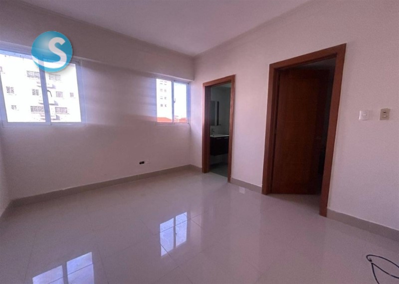 Apartamento en Venta en Evaristo Morales en República Dominicana
