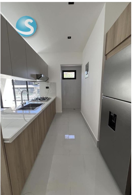 Apartamento en Venta en Renacimiento con Balcón en República Dominicana