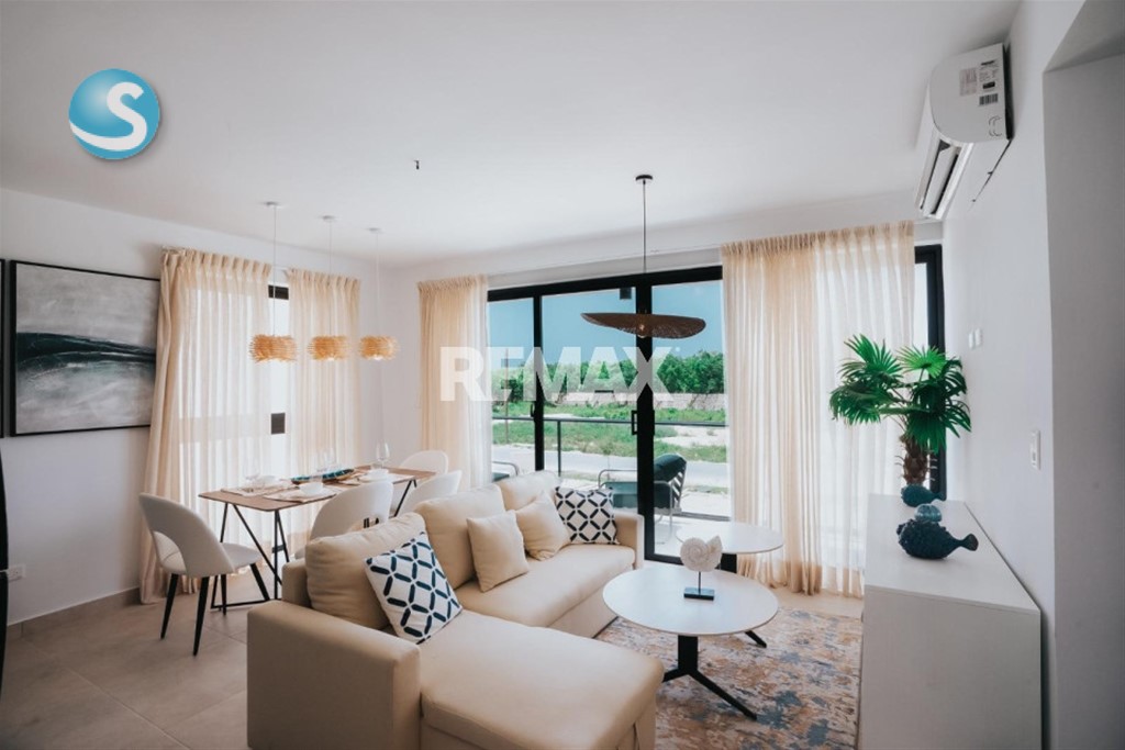Apartamento amueblado en venta con terraza y jacuzzi en Vista Cana