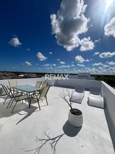 Apartamento dúplex con terraza y jacuzzi en Bávaro en República Dominicana
