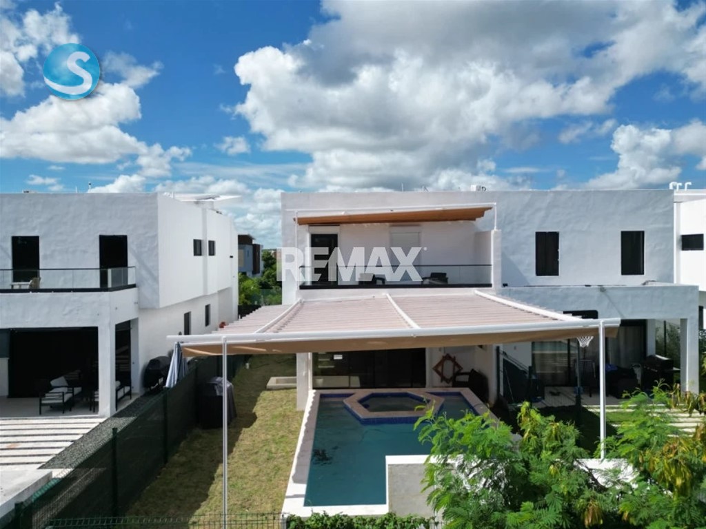 Villa Duplex en Venta en Vista Cana, Punta Cana