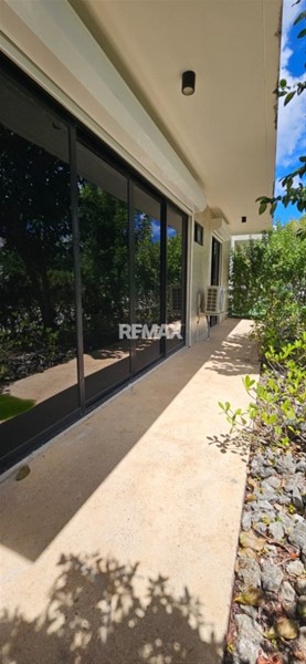 Apartamento en venta con terraza y vista al golf en Vista Cana en República Dominicana