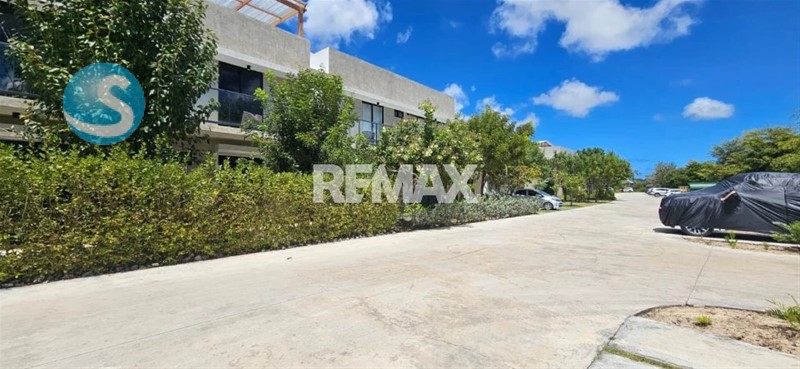 Apartamento en venta con terraza y vista al golf en Vista Cana en República Dominicana