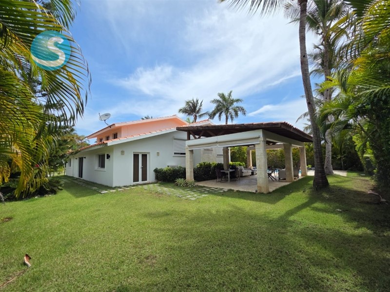 Villa en venta en Cocotal Golf & Country Club en República Dominicana
