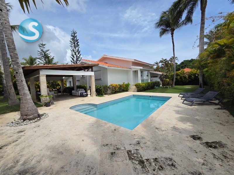 Villa en venta en Cocotal Golf & Country Club en República Dominicana