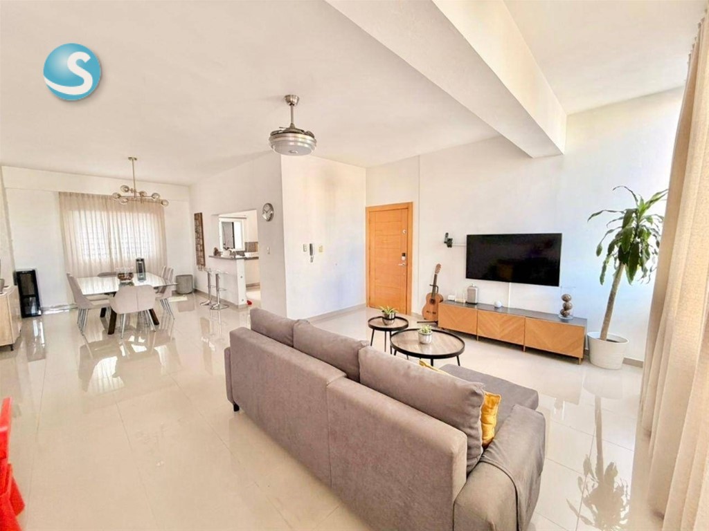 Apartamento en Venta en Ensanche Quisqueya, Distrito Nacional