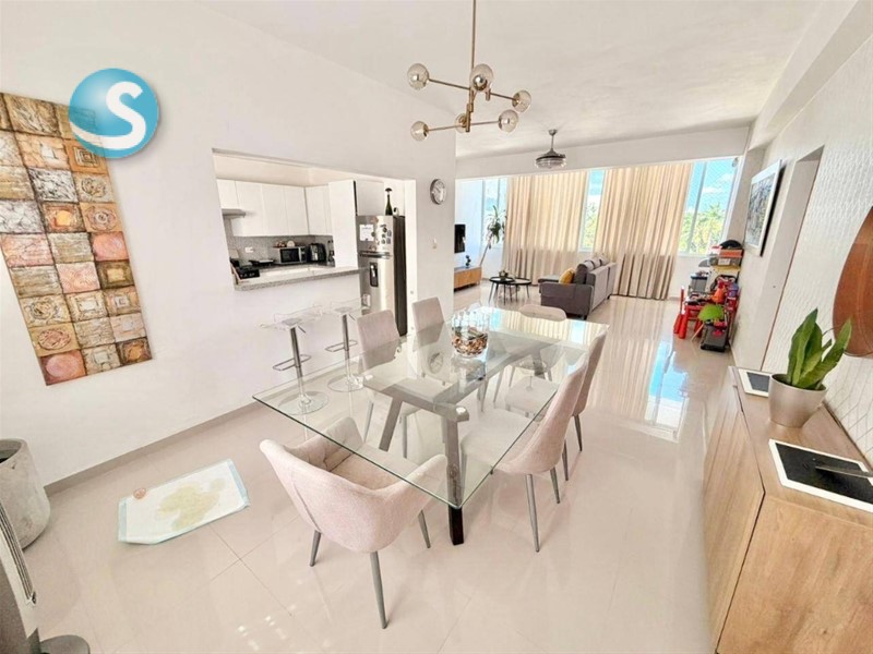 Apartamento en Venta en Ensanche Quisqueya, Distrito Nacional en República Dominicana