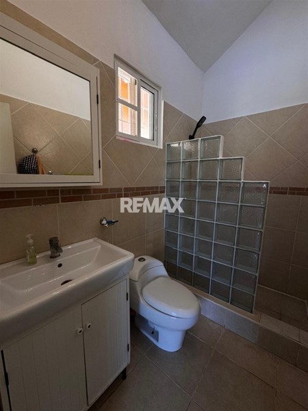 Casa amueblada en venta en residencial seguro de Costa Bávaro en República Dominicana