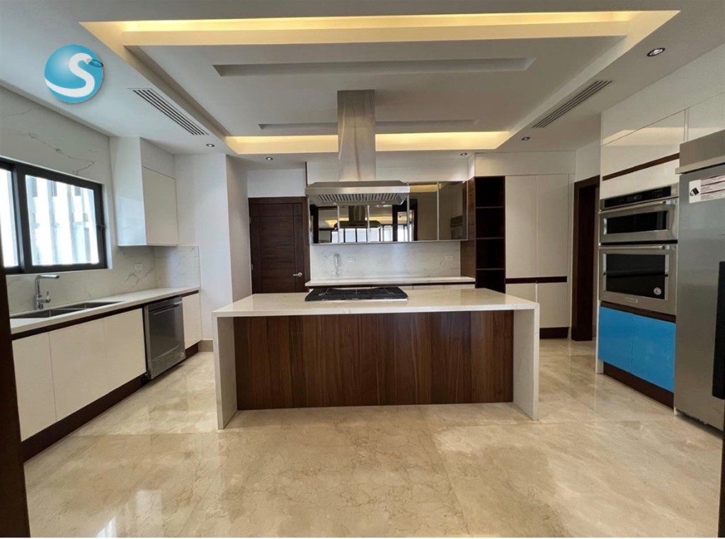 Apartamento de lujo en Los Cacicazgos, Santo Domingo en República Dominicana