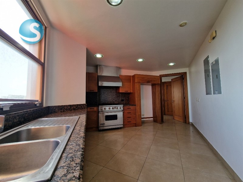 Apartamento exclusivo en Los Cacicazgos, Santo Domingo en República Dominicana