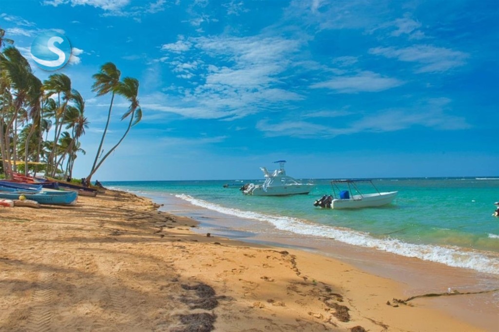 Edificio Comercial y Hotel Boutique en Venta en Las Terrenas en República Dominicana