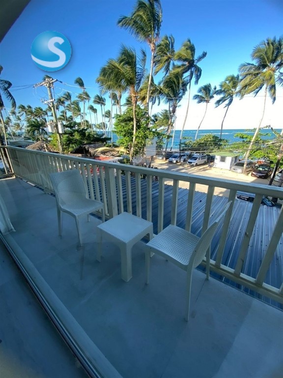 Edificio Comercial y Hotel Boutique en Venta en Las Terrenas en República Dominicana