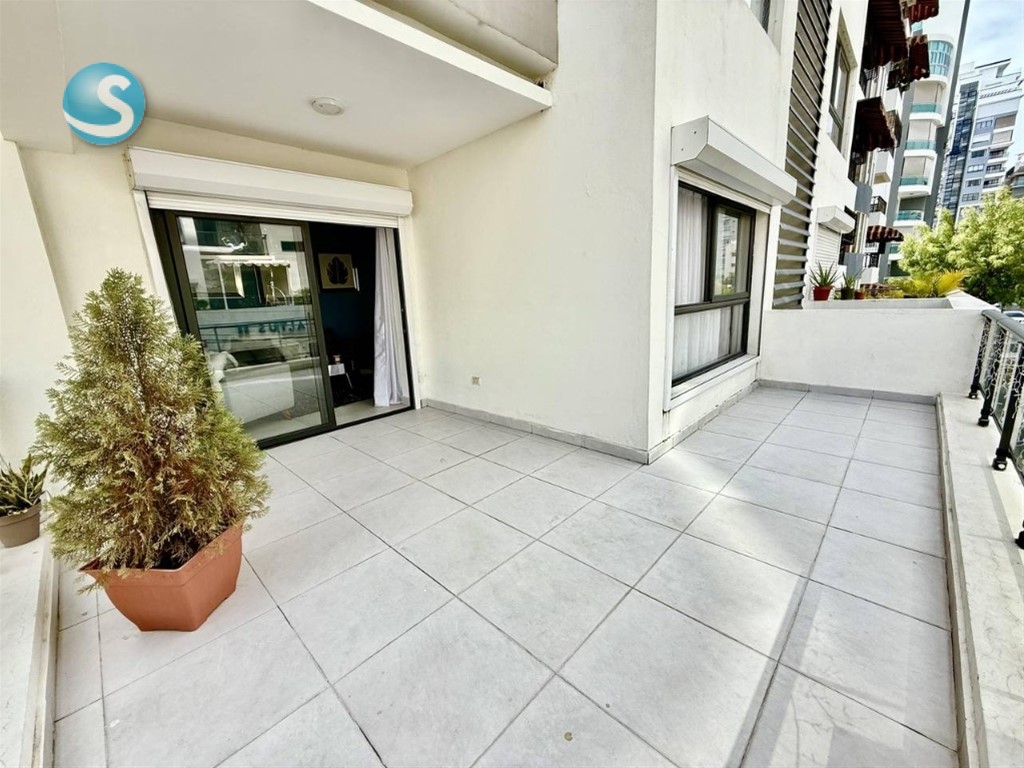 Amplio apartamento en venta en Urbanización Real, Santo Domingo