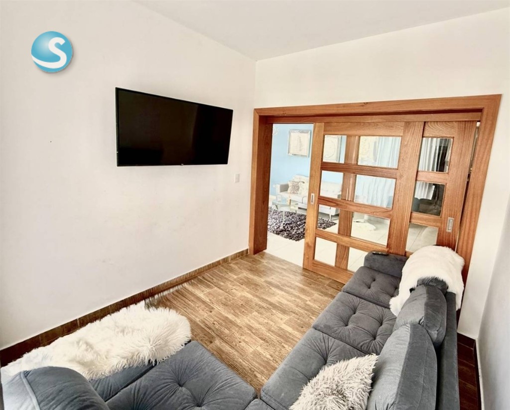 Amplio apartamento en venta en Urbanización Real, Santo Domingo en República Dominicana