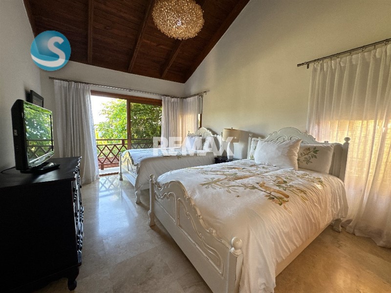 Villa amueblada con vista al mar en Puerto Bahía, Samaná en República Dominicana
