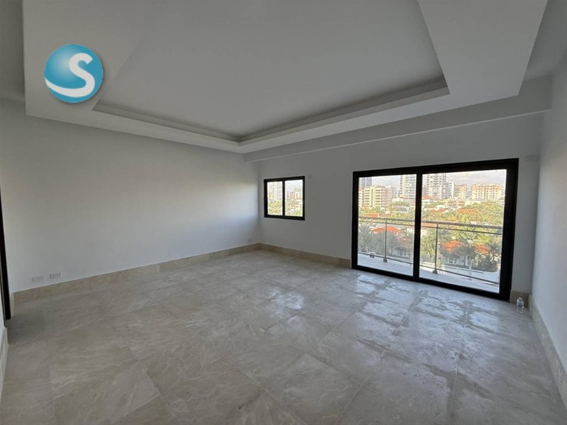 Apartamento de lujo en venta en Bella Vista con vista panorámica en República Dominicana
