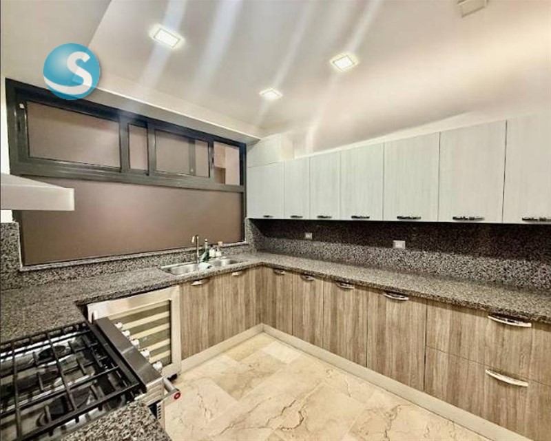 Amplio apartamento en venta en Los Cacicazgos, zona exclusiva en República Dominicana