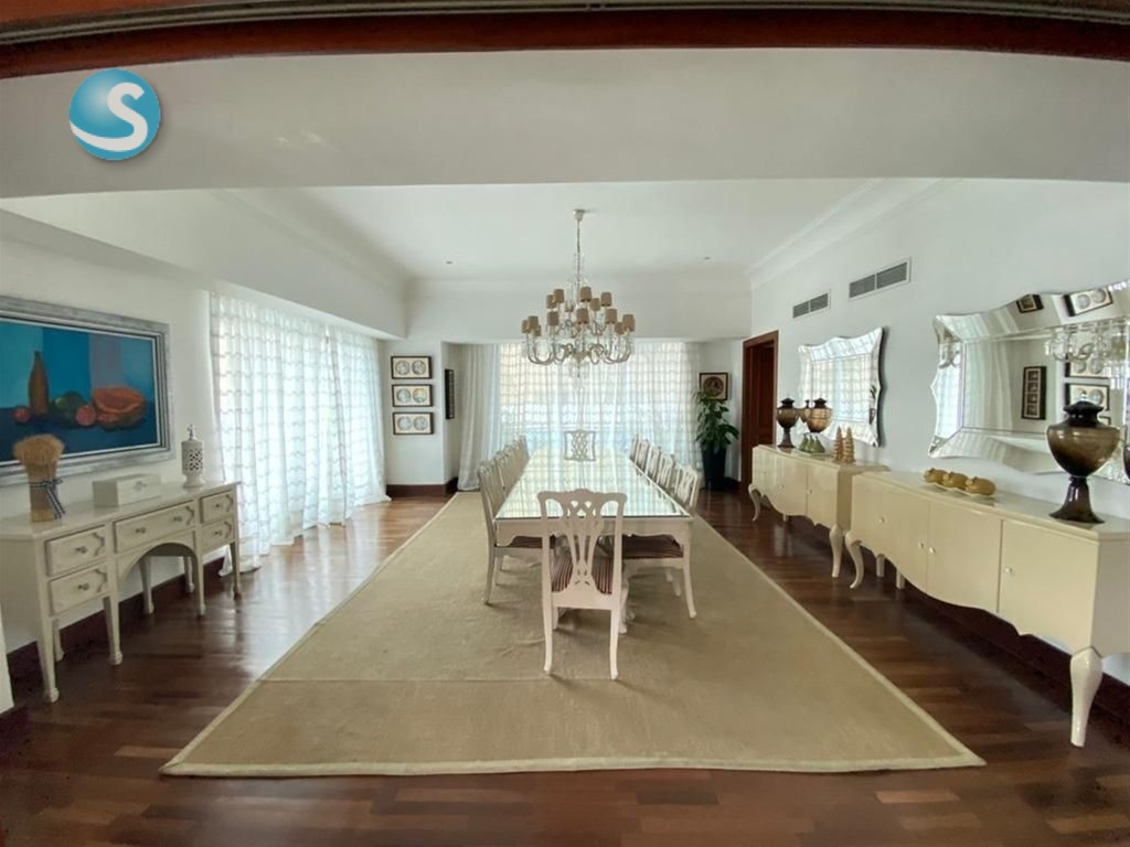 Amplio apartamento de lujo en Los Cacicazgos en República Dominicana