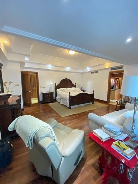 Amplio apartamento de lujo en Los Cacicazgos en República Dominicana