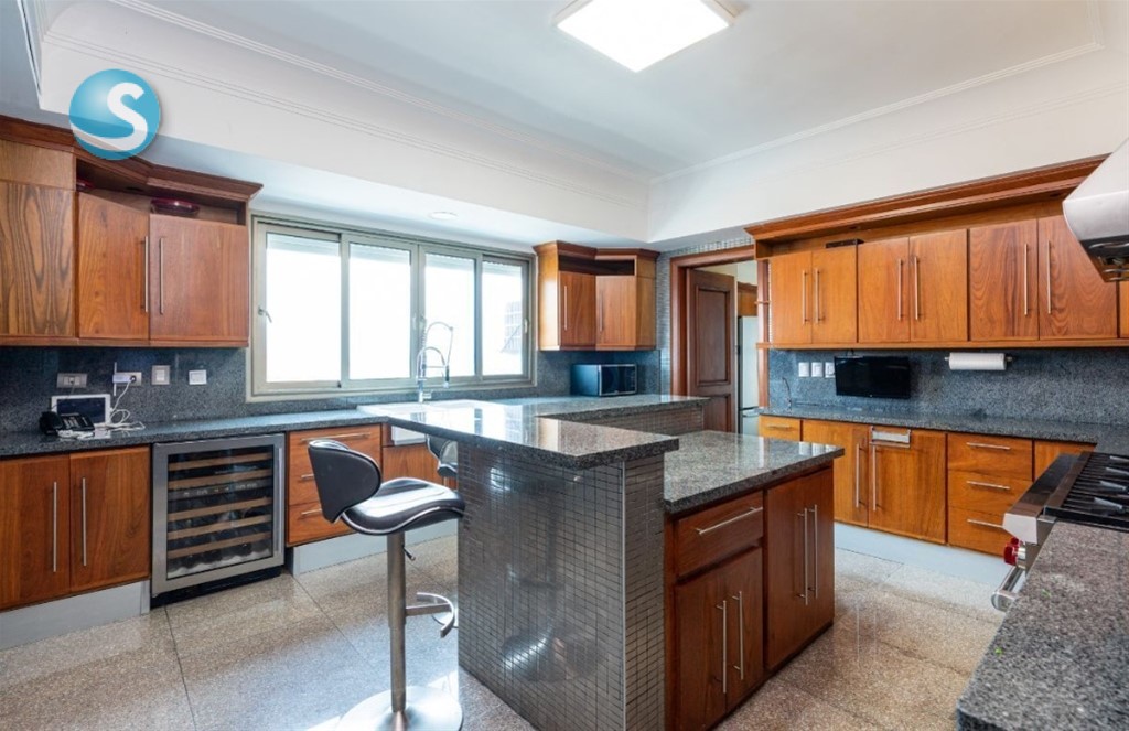 Apartamento en Venta en Zona Exclusiva de Los Cacicazgos en República Dominicana