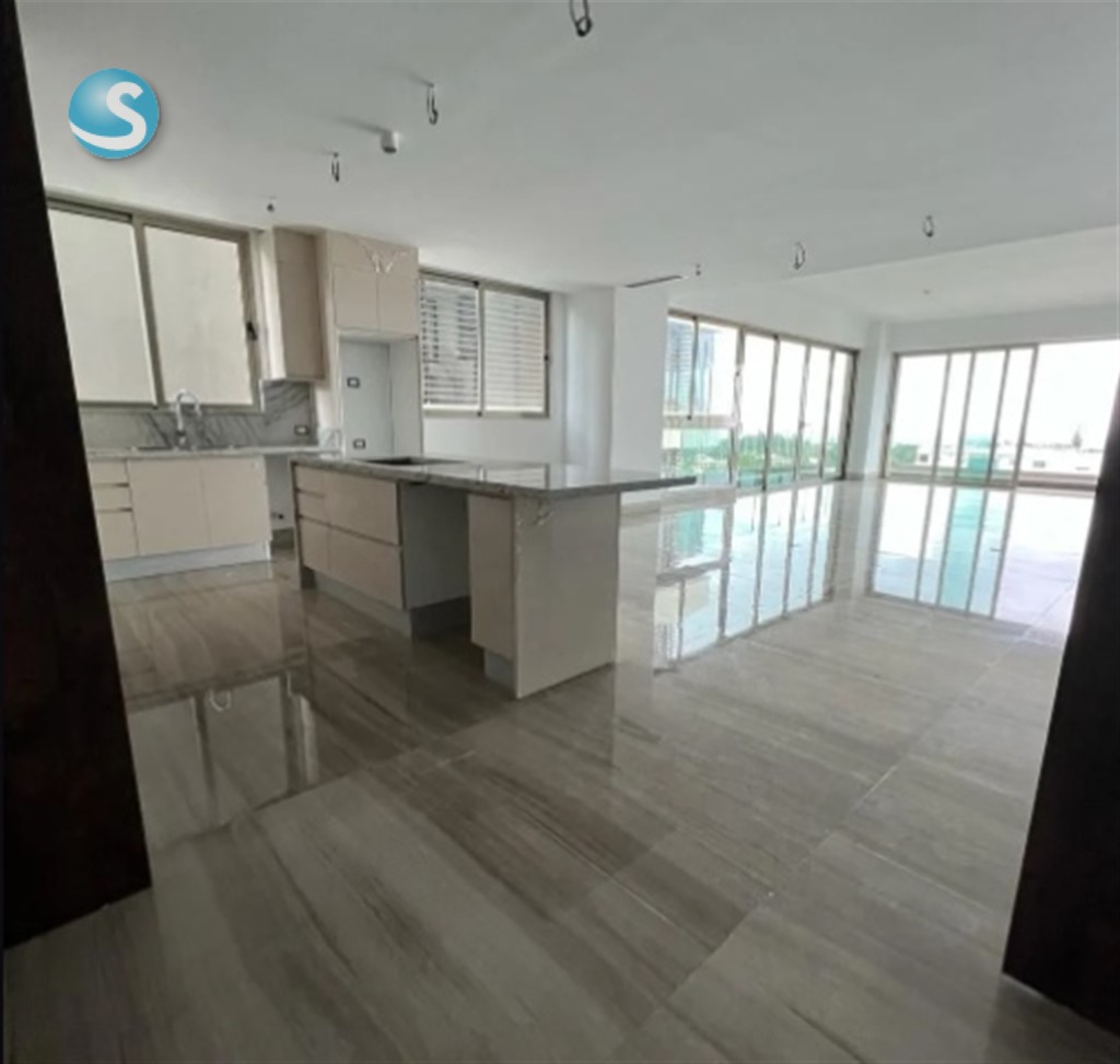 Apartamento elegante en Los Cacicazgos con vista al mar en República Dominicana