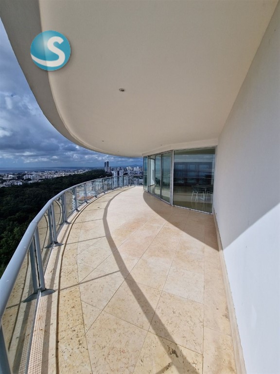 Apartamento exclusivo en venta y alquiler en Los Cacicazgos en República Dominicana
