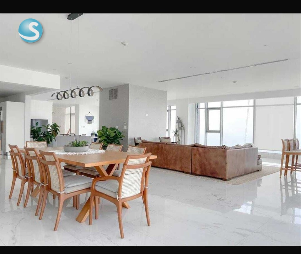 Apartamento de lujo en Los Cacicazgos con vistas panorámicas en República Dominicana
