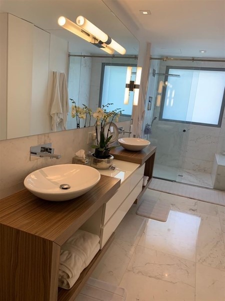 Apartamento de Lujo en Piso Alto en Los Cacicazgos en República Dominicana