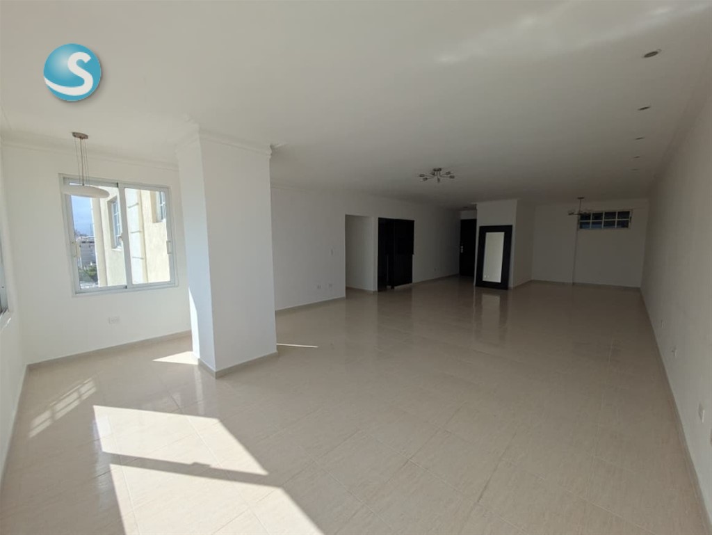 Apartamento espacioso en venta y alquiler en La Esperilla en República Dominicana