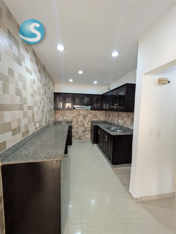 Apartamento espacioso en venta y alquiler en La Esperilla en República Dominicana